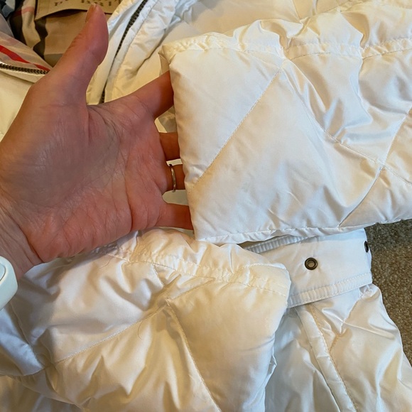 White Burberry down jacket - Picture 7 of 11